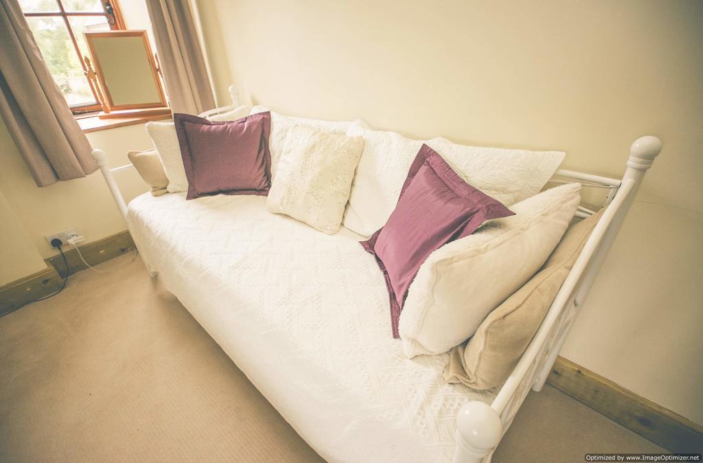 Weycroft Mill House Bed And Breakfast Axminster Rom bilde
