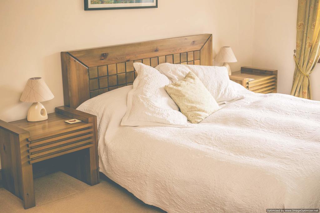Weycroft Mill House Bed And Breakfast Axminster Rom bilde