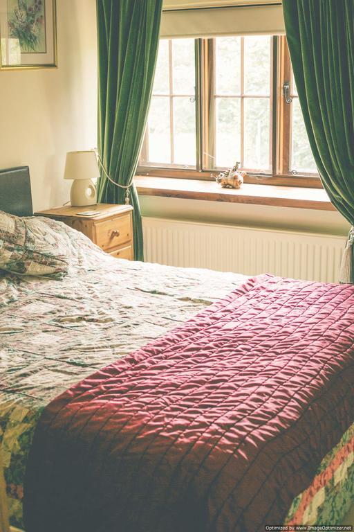 Weycroft Mill House Bed And Breakfast Axminster Rom bilde